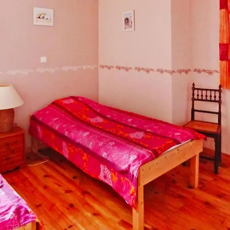 Flat With Shared Pool In The Countryside, Apartment