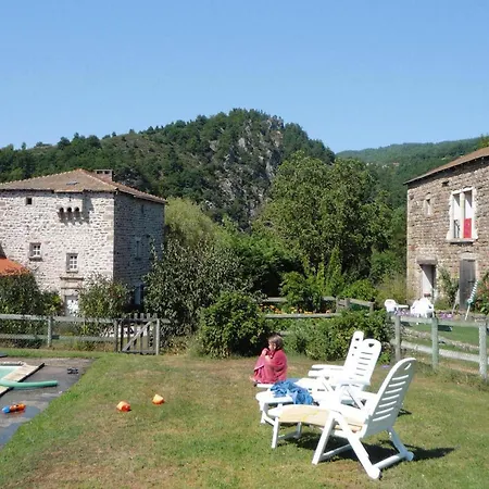 Flat With Shared Pool In The Countryside, Apartment *