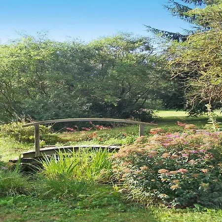 Apartment Flat With Shared Pool In The Countryside,